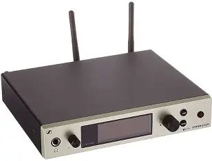 Sennheiser EM 300/500 G4 Wireless True Diversity Half-Rack Receiver